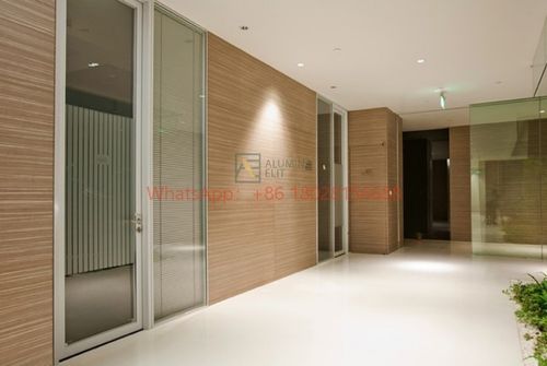 Neueste Unternehmenslösungen zu Wie Stahl- und Aluminiumglas-Schnitte moderne Räume verbessern: Designstile und Ästhetik erklärt