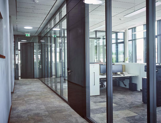 kaufen Gehärteter Schieberamm aus Aluminium Glas Trennwand für Büroprojekte Wände online manufacture