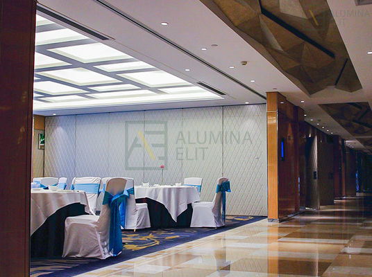 Ein guter Preis. Gleitende Trennwand mit STC-Bewertung 42-56 dB Schalldämmung und 6061-T6 Profil Q235 Stahlrahmen Online