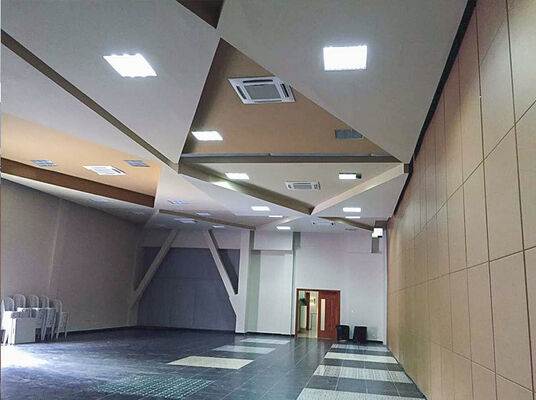 Ein guter Preis. Portable Soundproof Movable Partition Wall with Dupont POM Rollers and Top and Bottom Jack Lifting Online