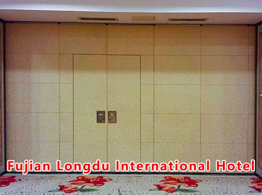 Ein guter Preis. Operable Partition Wall System with STC Rating 42-56dB and 6061-T6 Aluminum Frame Featuring 304 Stainless Steel Roller Online